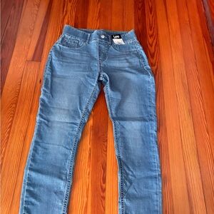 Lee Women's Classic Pull On Blue Skinny Jeans NWT
